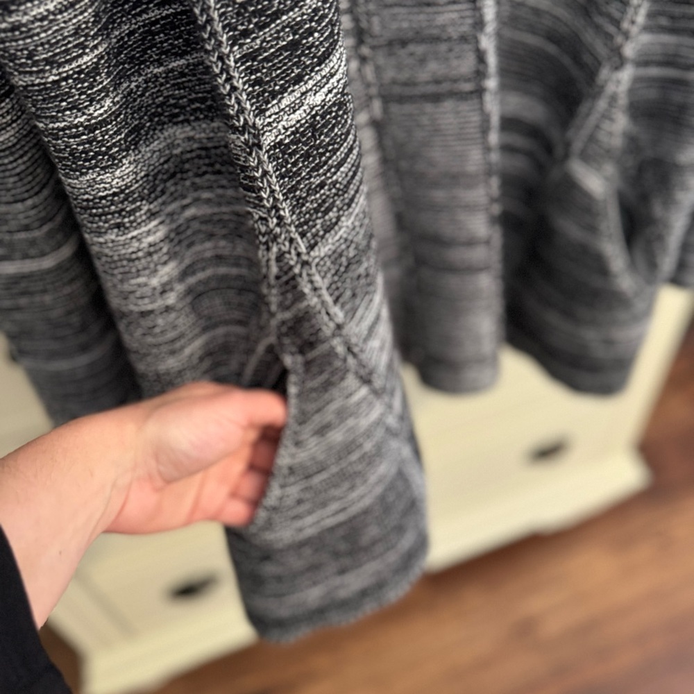 Belldini Open Knit Cardigan with Pockets - Picture 6 of 11